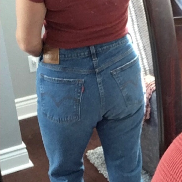 Levi’s Wedgie Jeans - Picture 2 of 5